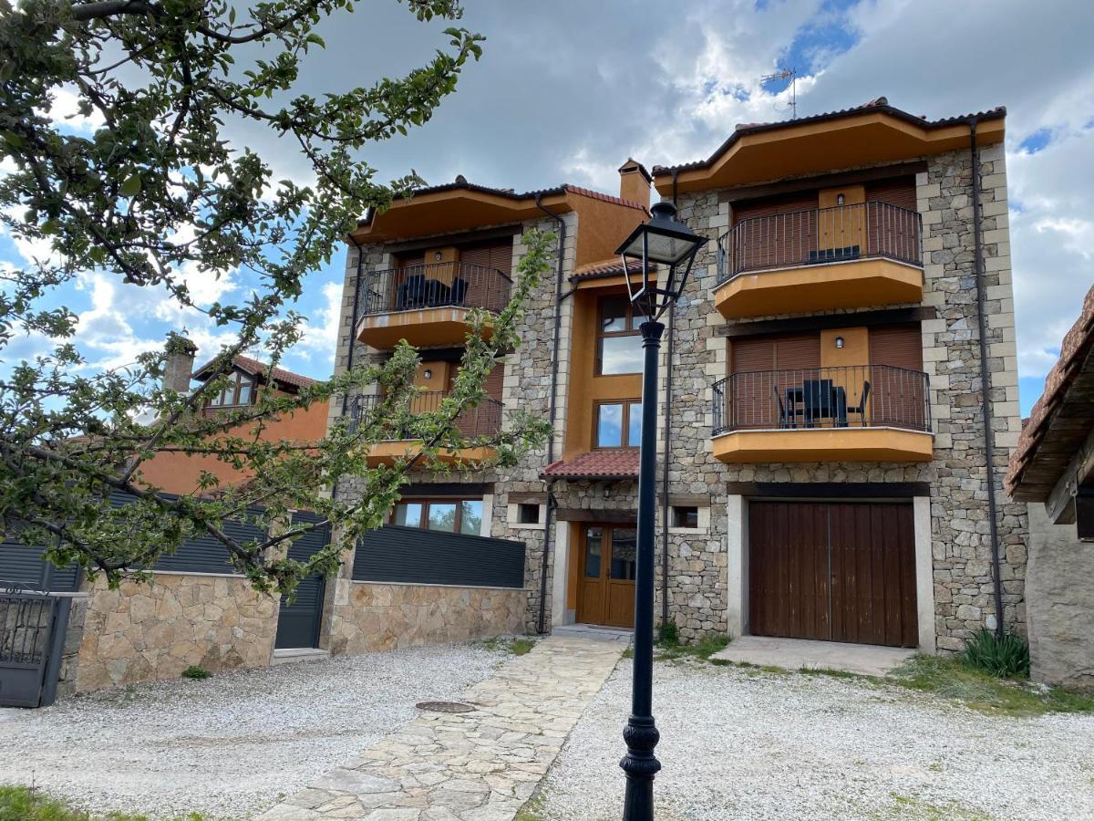 Mirasierra II Y III Navarredonda de Gredos Exterior photo
