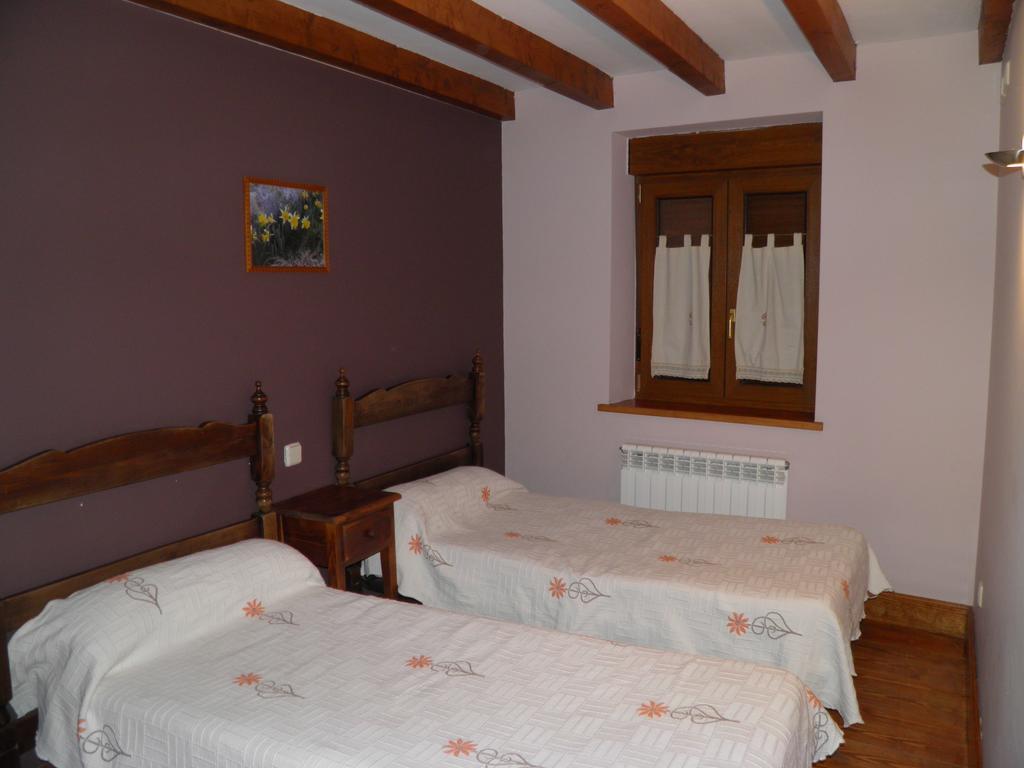 Mirasierra II Y III Navarredonda de Gredos Exterior photo
